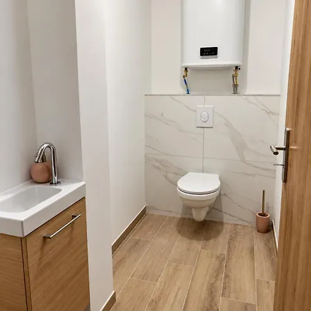 Appartement Grand F4 Avec Jardin Et Parking à 10 Min De Metz